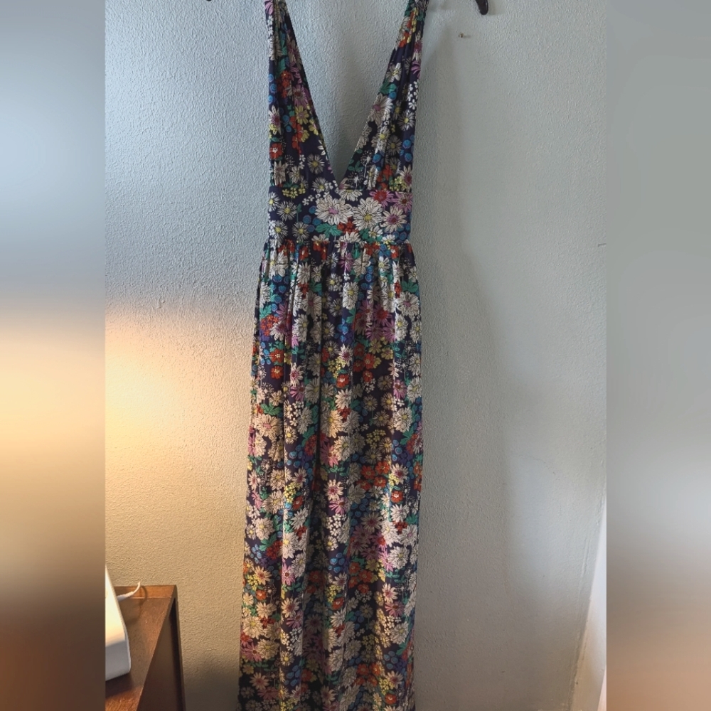 Deep V Yumi Kim bohemian print dress with pockets